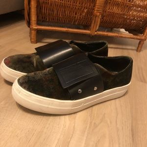 Design Lab Lord & Taylor